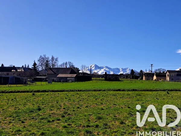Terrain 2000 m²