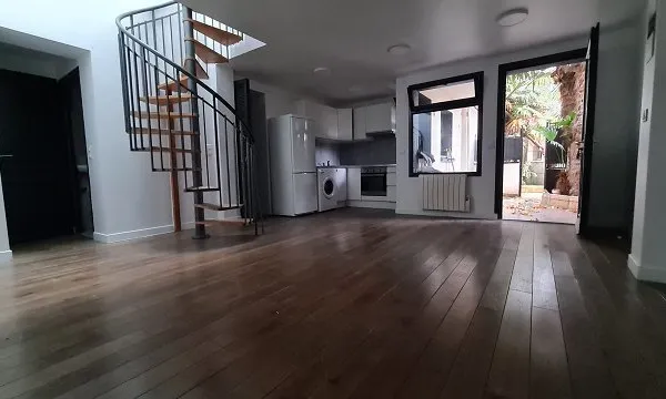 Bien immobilier de rendement Vente Créteil  380m² 1680000€
