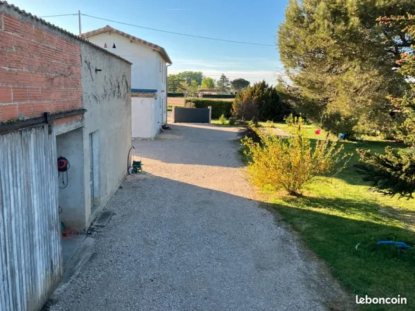 Maison de caractère rénovée — 100 m² + dépendances 80 m² — Terrain 5 000 m² — St Jory (31)