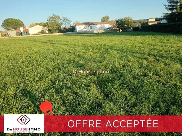 Terrain 913 m²