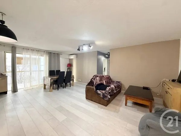 Appartement 2 pièces 53 m²