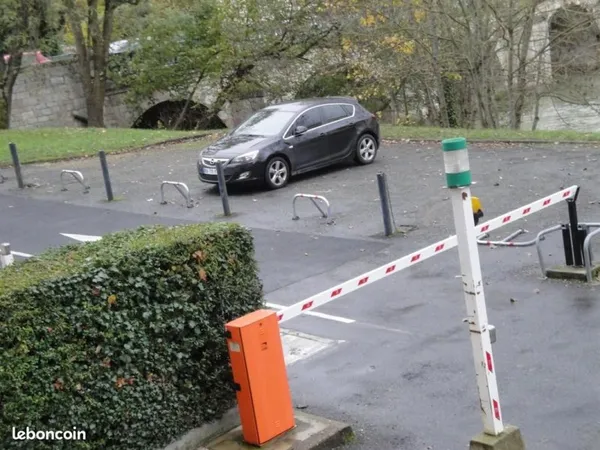 Parking 11 m² Montargis