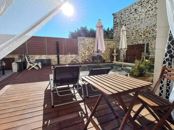 Maison 8 pièces 209 m²