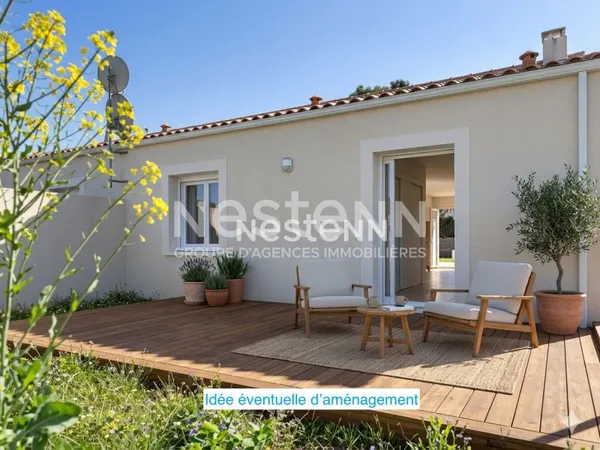 Maison à vendre à Saint Gilles Croix de Vie avec vue sur plan d'eau