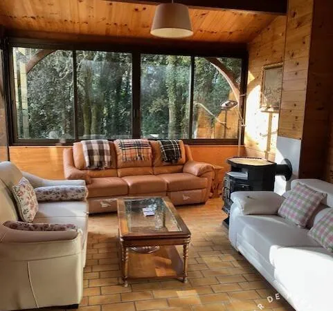 Maison 11 pièces 300 m²