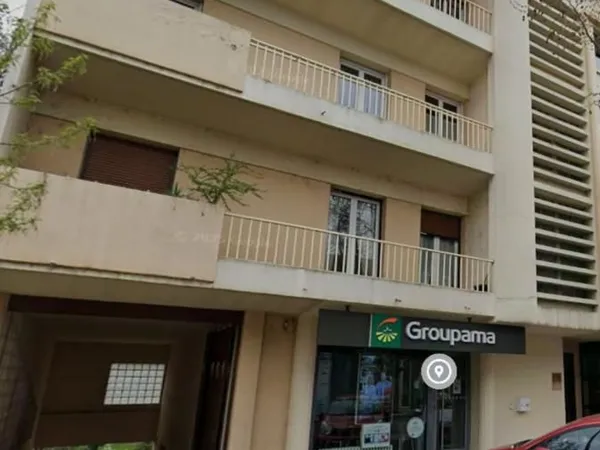 Local commercial 68 m²