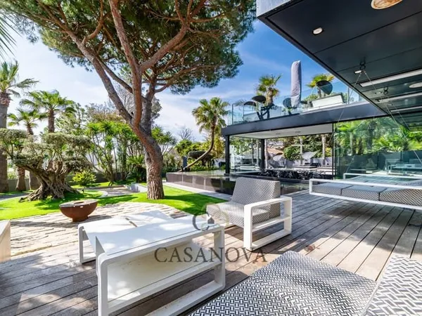 Maison et villa de prestige Vente Sète 6p 450m² 12000€