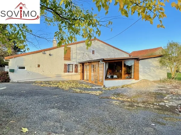 MAISON DE CAMPAGNE PLAIN PIED À RÉNOVER AVEC DÉPENDANCES ET