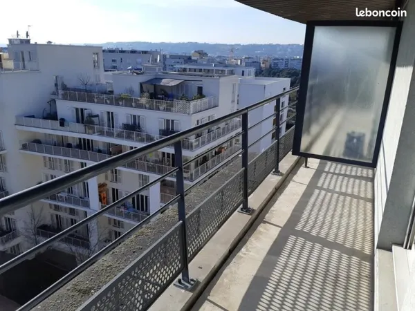 Studio 1 pièce 19 m²