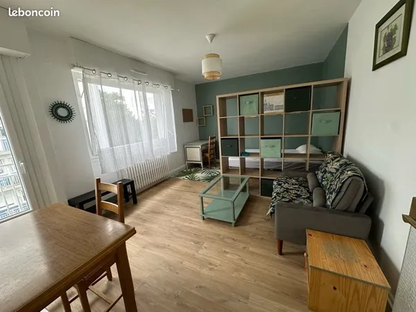 🌿 Studio meublé rénové - Quartier Procé, Nantes - 32 m² avec balcon & garage