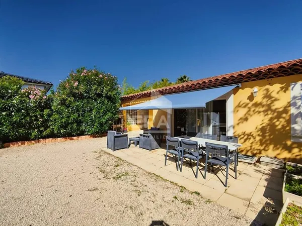 Maison de plain-pied 4 pièces 93 m²