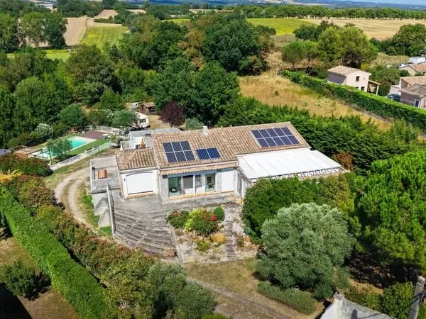 Villa type 4 de 128 m² avec 5526 m² de terrain à Castelnaudary