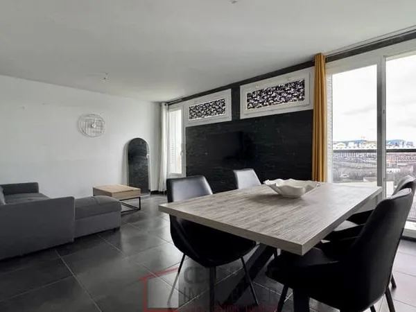Appartement 67 m2 avec cave et parking