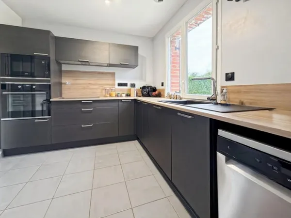Maison 5 pièces 93 m²