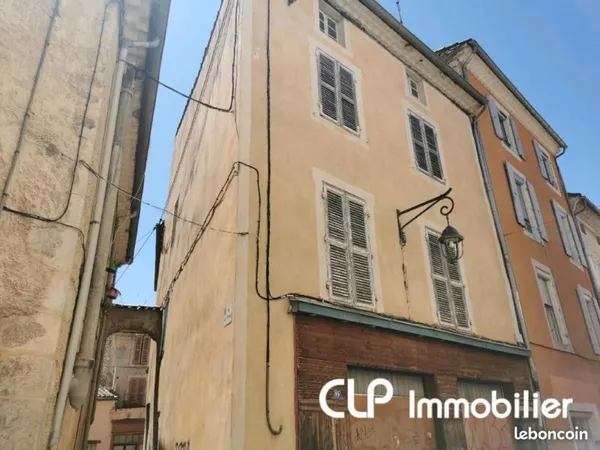 Immeuble 190 m²
