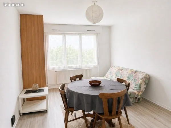 Studio meublé 26 m2 - Quartier Devant-les-Ponts - Proche de la fac et du centre-ville - Éligible APL