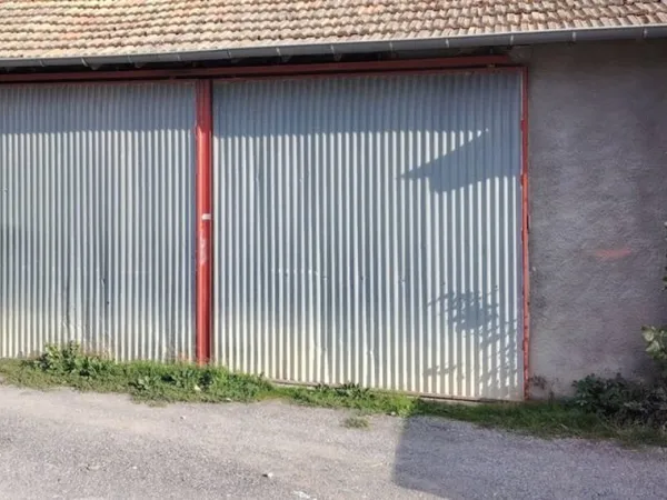 Garage REMISE 60m2 environ, DIGNE LES BAINS (04)