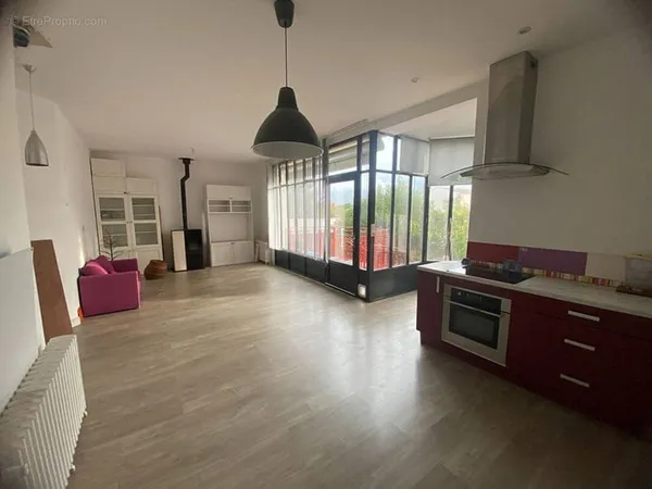 Echoppe La Rochelle d'une surface totale de 93.4 m2