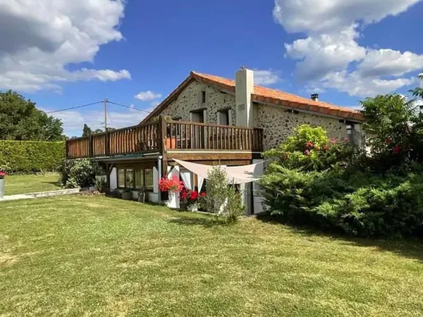 Achat : Maison Festalemps (24410)