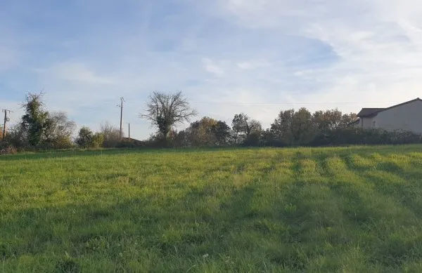 Proche du bourg de Chancelade - Terrain 1700m2
