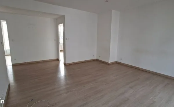 Appartement T4 et parking