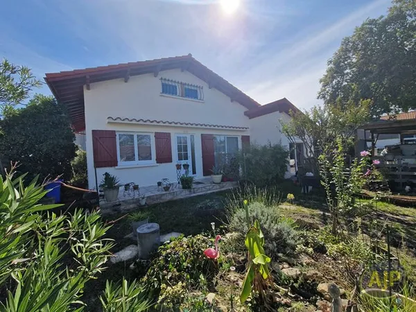 Maison Biscarrosse 4 pièce(s) 120 m2