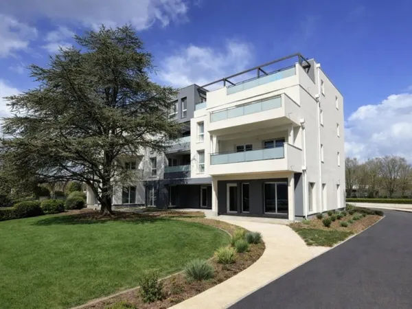 Appartement T3, terrasse et garage possible