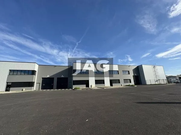 Local d'activité 2935 m²
