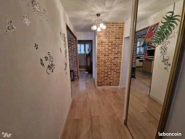 Maison 3 pièces 84 m²