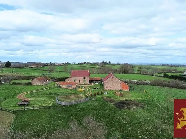 Propriété équestre 12,9 hectares