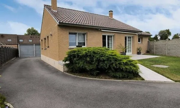 Maison de plain-pied 5 pièces 125 m²