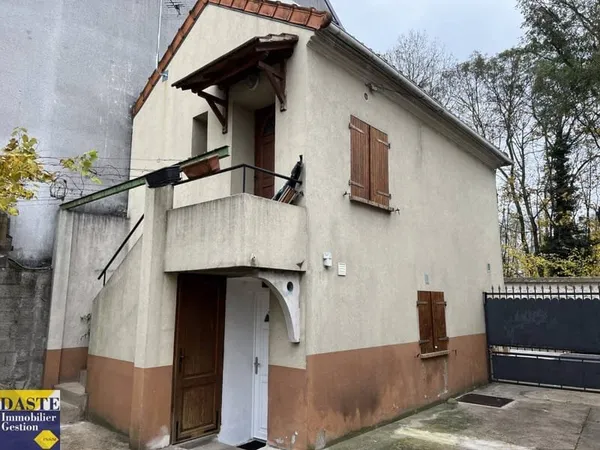 Studio 1 pièce 16 m²