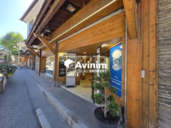 Boutique 1 pièce 70 m²