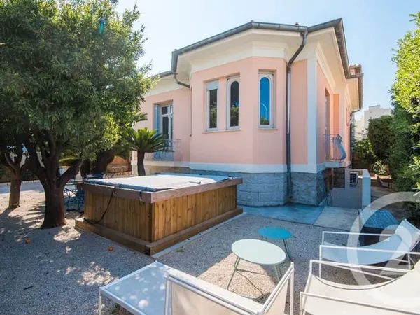 Maison 4 pièces 107 m²