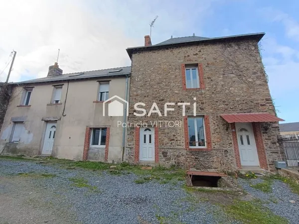 Ensemble immobilier en pierre - Fort potentiel - Centre de La Baconnière