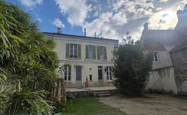 Maison 6 pièces 162 m²