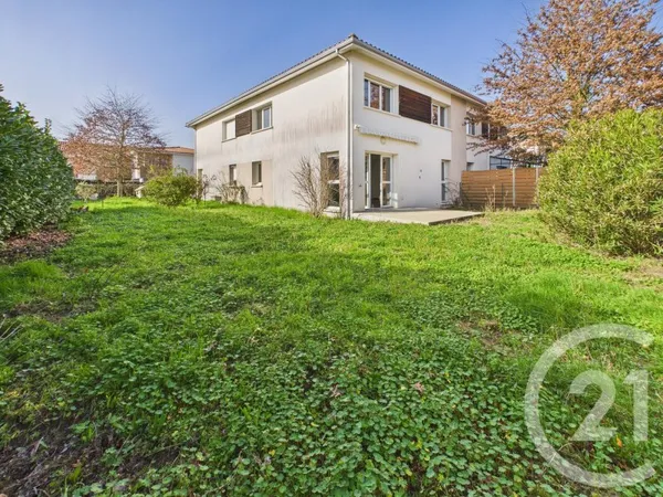 Maison 4 pièces 102 m²
