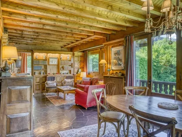 Rochebrune, charmant Chalet familial