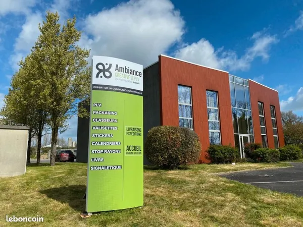 BATIEMENT INDUSTRIEL 1335 m2 A VENDRE AVEC LOYER GARANTI
