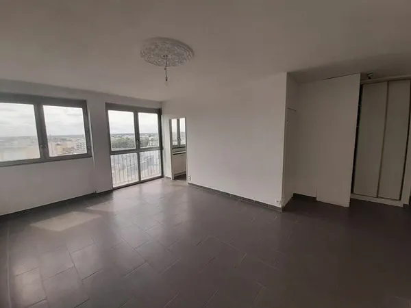 Chateauroux 4 pièce(s) 84.32 m2