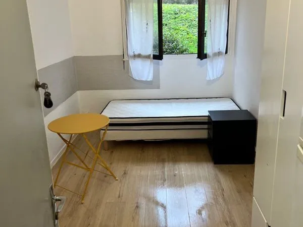 Studette 12m2 location meublé