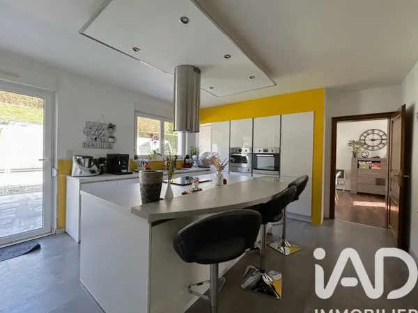 Maison 4 pièces 126 m²