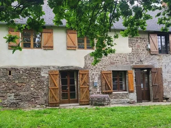 Jolie maison de campagne avec vue panoramique