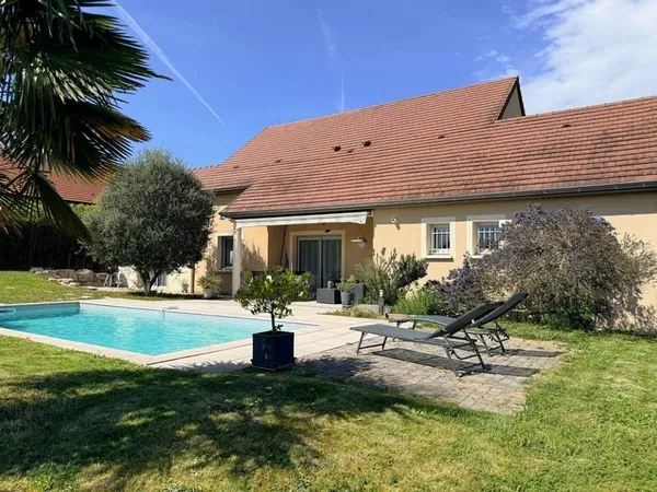 Maison 6 pièces 147 m²