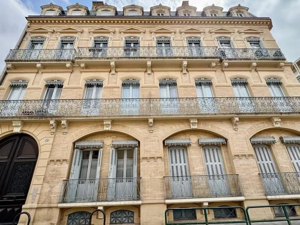 Appartement 4 pièces 138 m²