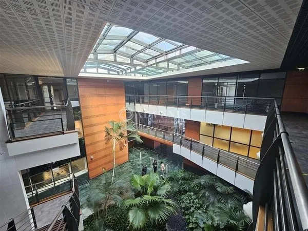 Bureaux 345 m²