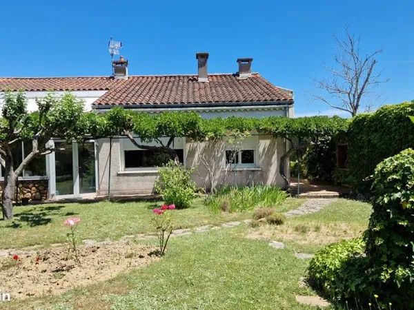 MAISON à CASTRES semi plein-pied avec Jardin arboré