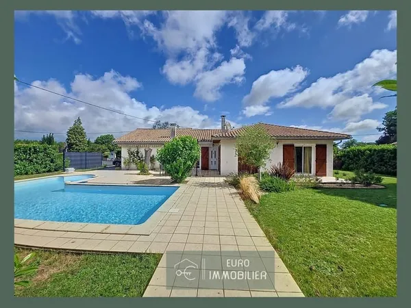 Maison familiale avec piscine et studio indépendant - Gironde (