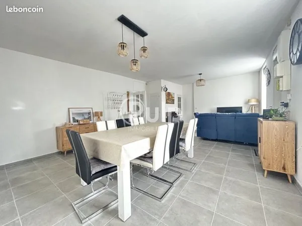 Maison 6 pièces 120 m²