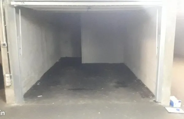 Garage/box 14 m² Besancon
